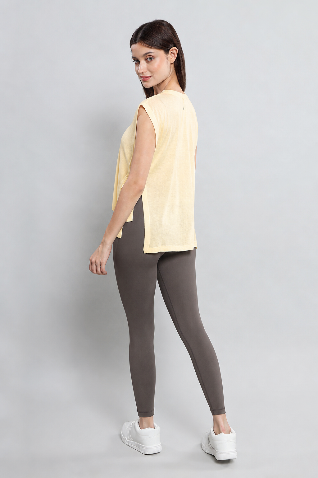 SwishTie Tee - Butter Yellow