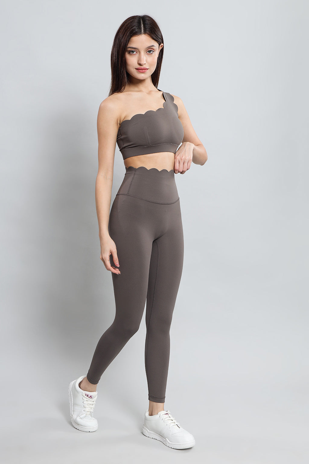 ScallopCurve Leggings - Truffle