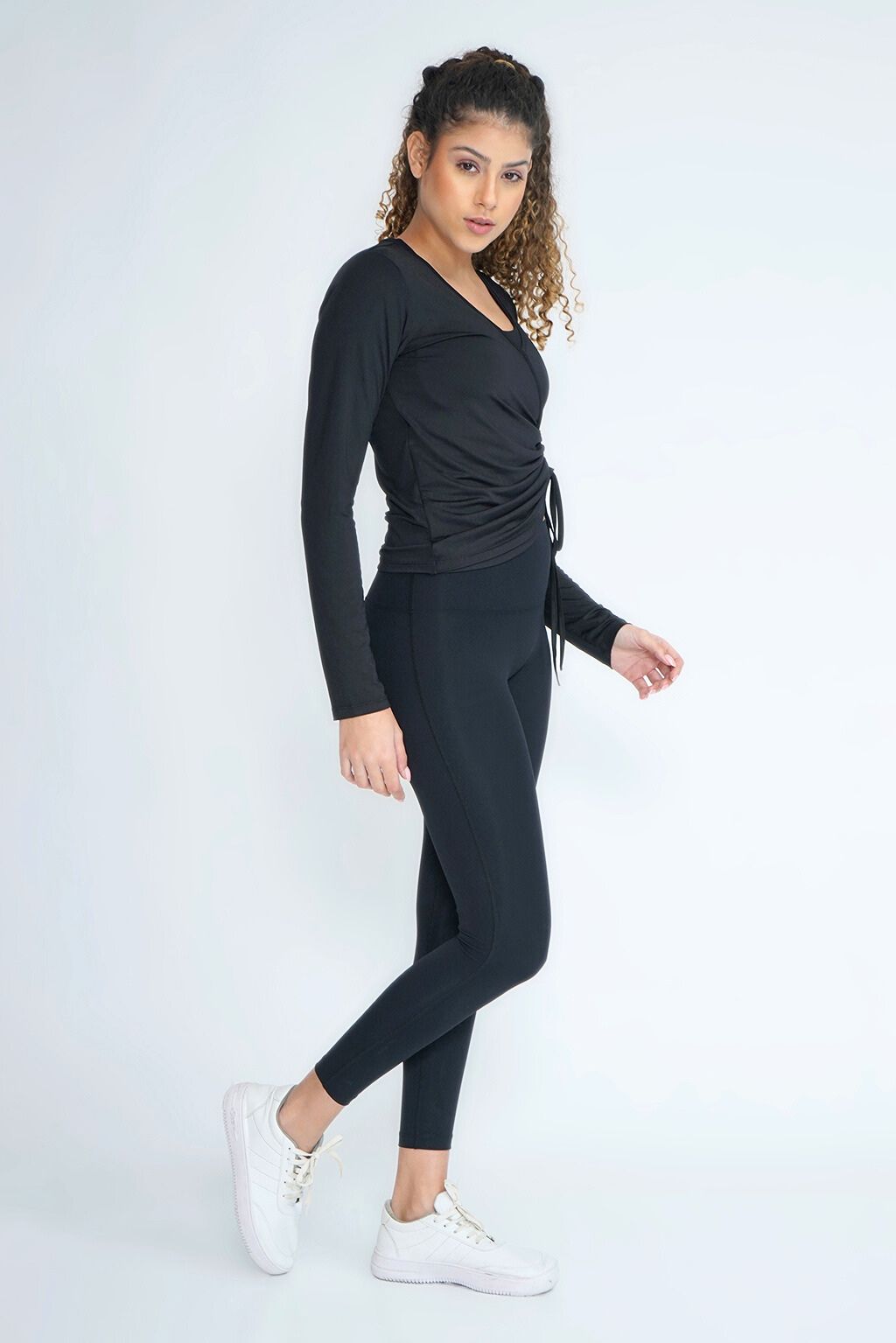 FlexKnot Wrap Top - Black