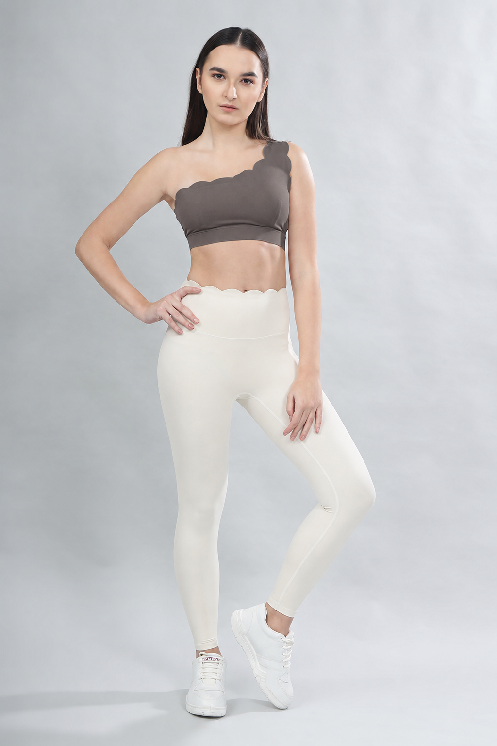 ScallopCurve Leggings - Ivory