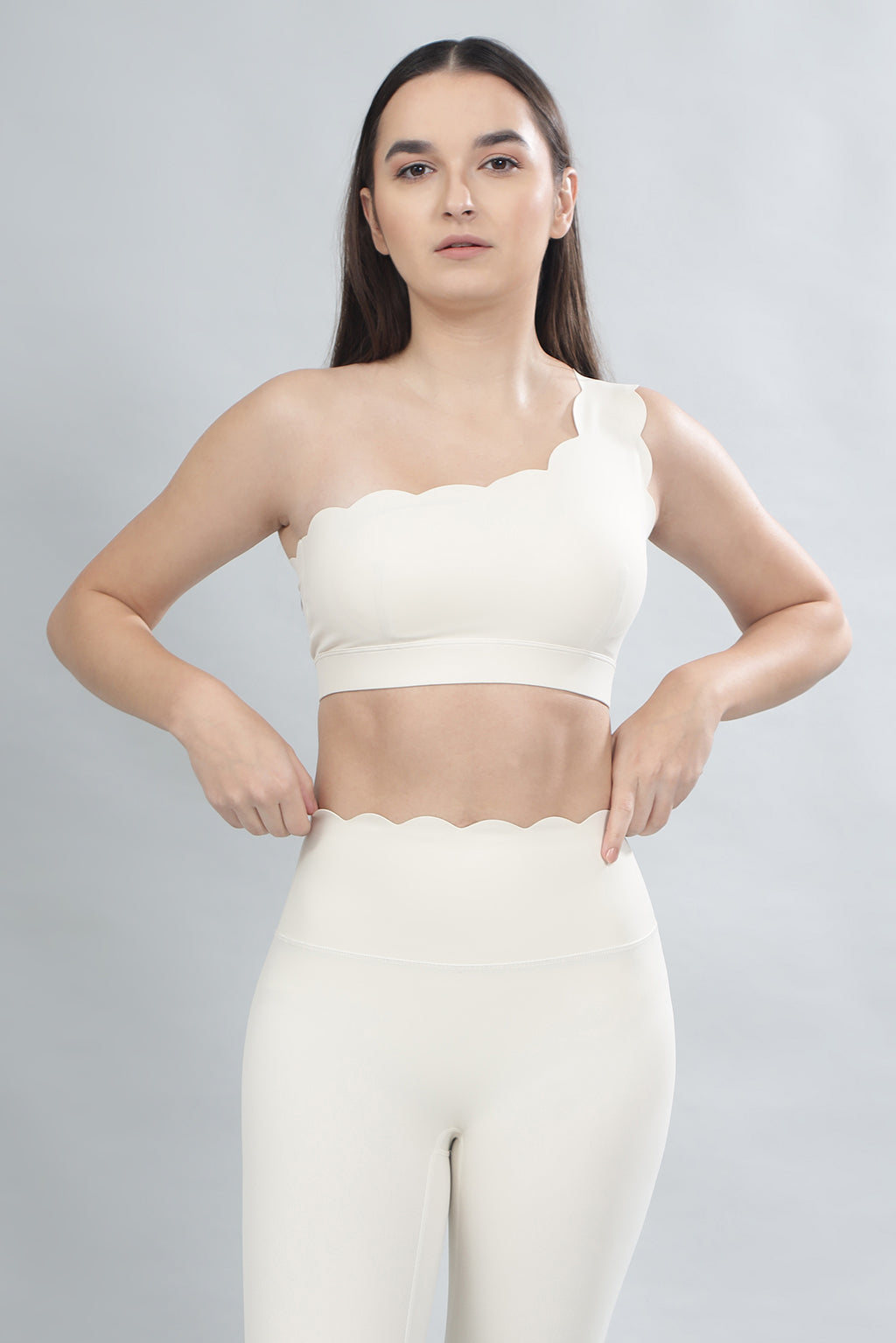 ScallopCurve Leggings - Ivory