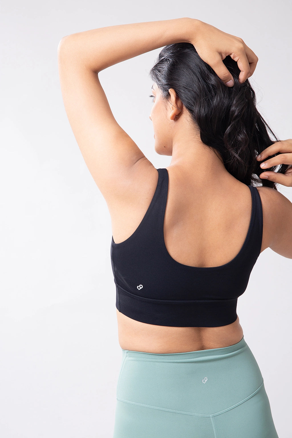 PeakPerformance Black Bra